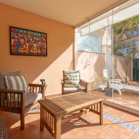 Mar Bella Apartment *