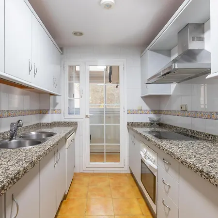 Mar Bella Apartment